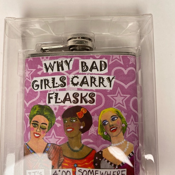 7 Oz Flask “It’s 4:00 O’Clock Somewhere “ Bad Girls Gag Gift New Package Flask - Picture 2 of 3